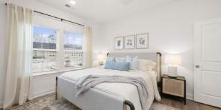 Oak Lake Townhomes Gallery 13
