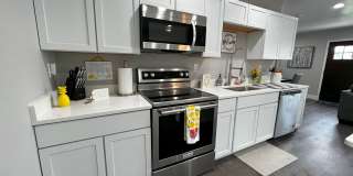 Fully Furnished rental with excellent central location in North cincinnati Suburbs Gallery 37
