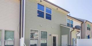 Room in 4 Bedroom Home at Warm Springs Ln Gallery 20