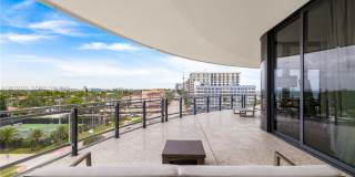 8701 Collins Avenue Gallery 23