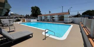 34 Grube St Gallery 8