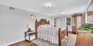 37 Ludlow Avenue Gallery 47