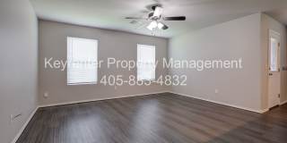 Beautiful 3-Bedroom Home with Easy Access to I-35 & I-240 Gallery 6