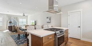 1400 E Bethany Home Road Gallery 13
