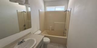 4 bedroom 2 bath! Gallery 12