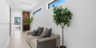 1881 NE 196th Ter Gallery 94