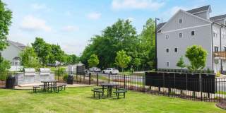 Cascadia at Highland Creek Gallery 24