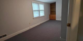 300 SPRUCE Street Gallery 2