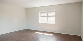 Beautiful home for lease near Hefner & Penn Gallery 20