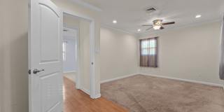 Discover your perfect home in Virginia Beach! Gallery 16