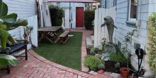 227 Apolena Avenue Gallery 26