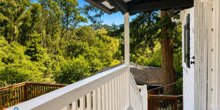 Charming Bungalow in the Montclair Hills Gallery 3
