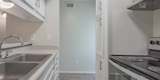 Willow Oaks Apartments Gallery 14