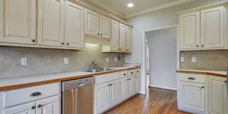 Trussville: 4/3 on acre lot, private lot Trussville: 4/3 on acre lot, private lot Gallery 16