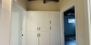 Quirky Mid-Century 3BR with High Beam Ceilings + Fenced Yard – $1,550 Gallery 10