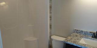 208 W 9TH Street Gallery 14