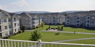 Woodmont Mews Apartments Gallery 3