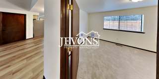 Enjoy this charming condo near Randall Park and Yakima Valley College, with water, sewer, and garbage included! Gallery 23