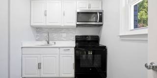 BEAUTIFULLY RENOVATED THREE BEDROOM 2 BATH HOME IN COLLEGE PARK IS IMMEDIATELY AVAILABLE Gallery 10