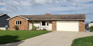 4 BED 2.5 BATH HOME ON RUSHMORE LAKE Gallery 1