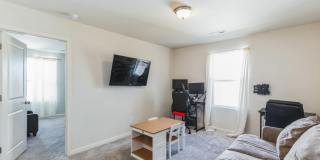 1253 Manor Drive Gallery 21