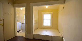 Clayton Place Gallery 80