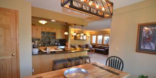 Dogs negotiable! Gondola and Main Street steps from your front door! Steam Shower! Gallery 1