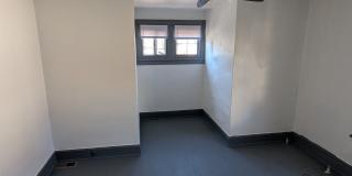 2 bedroom Row Home Gallery 9