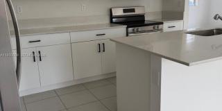 2638 SE 9th St Gallery 10