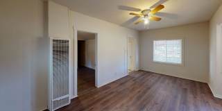 Available Now! Single Family 1/1 home for lease with large lot and 1 car garage! Gallery 9