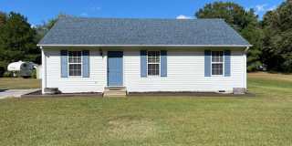 Rural  Adorable Rancher for Rent on large lot! Gallery 1
