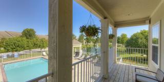 Linden Square Gallery 63