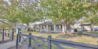 Solana at Brentwood Gallery 3