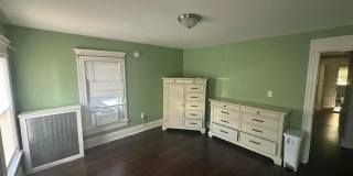 916-918 Grandview Street - 916 Gallery 13