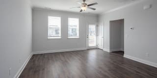 Crest at Burkitt Ridge Apartments and Townhomes Gallery 11