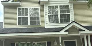 Renovated Three Bedroom Townhome in Townes of Buckwalter Gallery 1