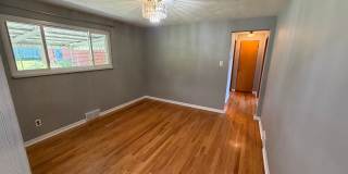 Beautiful Home for Rent Gallery 16