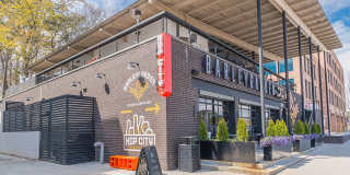 200 2nd Street Gallery 29