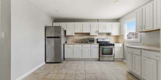 467-469 Summer Ave Gallery 9