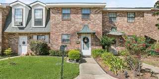 317 ORMOND MEADOWS Drive Gallery 1