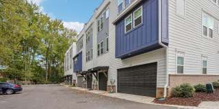 2242 Electric Lane Gallery 40