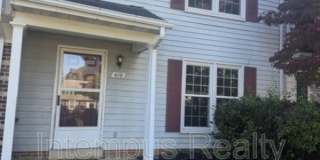 410 Forest Ct Gallery 1