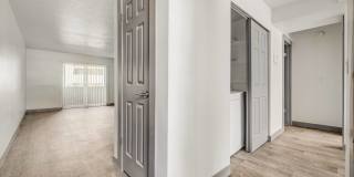 The Pointe at Northridge Gallery 10