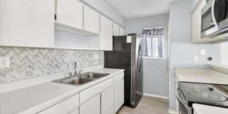 6118 Hidden Cove - 2/bedroom 1/bathroom - $1050/month Gallery 14