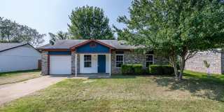 Quaint Rogers Home! Gallery 1