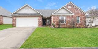 1717 White Oak Lane Gallery 1