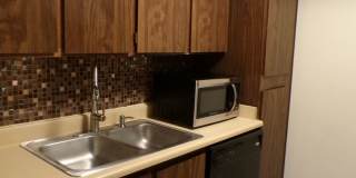 Welcoming Second Floor Condo! Welcoming Second Floor Condo! Gallery 9