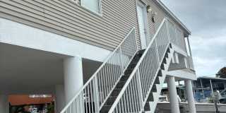 210 W 2Nd Court Gallery 1