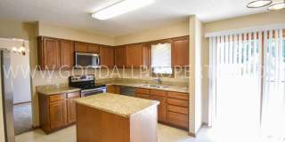 Charming 3 Bedroom in West Des Moines Home for Rent Gallery 6
