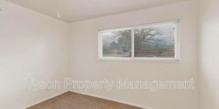 3503 Montclaire NE Gallery 22